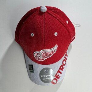 Detroit Red Wings Hat. Reebok. L/XL. Brand New